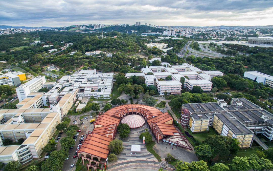 UFMG - Universidade Federal de Minas Gerais - Jornalistas