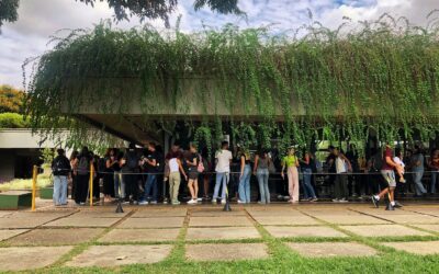 Preço dos bandejões da UFMG é problema. Mas e os desconfortos?