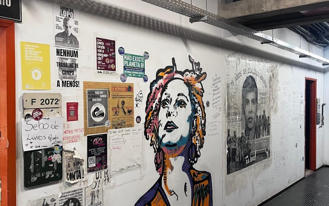 Grafite e pixo na universidade: o que as paredes da Fafich têm a dizer