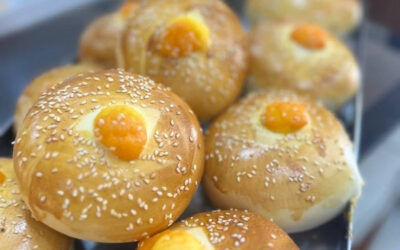 No bairro São Salvador o trêm é pão, café e charla 